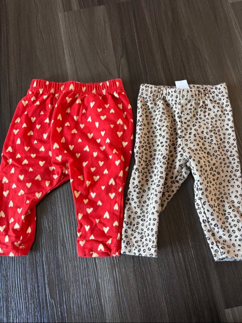 Red hearts and leopard print leggings